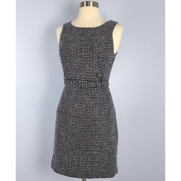 Banana Republic Dresses & Skirts - BR Tweed Sheath